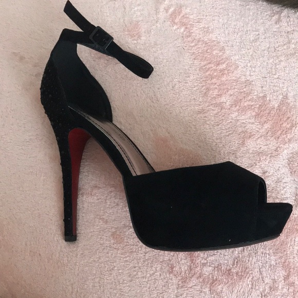 Society 86 black heels - Picture 1 of 7